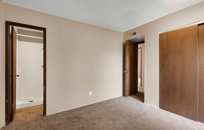 3 beds, 2 baths, 1,026 sqft, $1,450