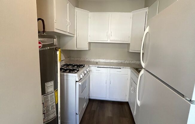 1 bed, 1 bath, 600 sqft, $1,295, Unit 4901