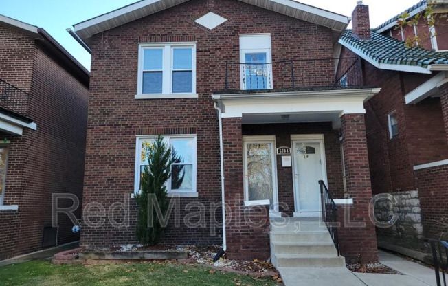 5704 SAINT LOUIS AVE