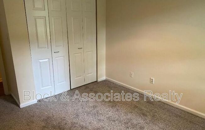 553 Darby Glen Lane