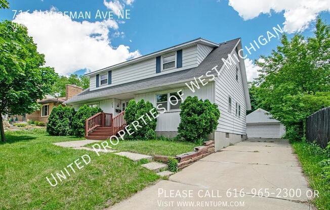 716 HOUSEMAN AVE NE