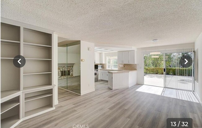 23220 W VAIL DR