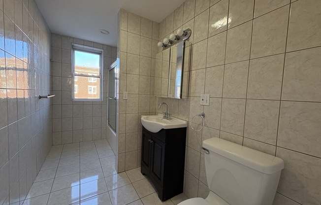 4 beds, 2 baths, 1,200 sqft, $6,000, Unit 202