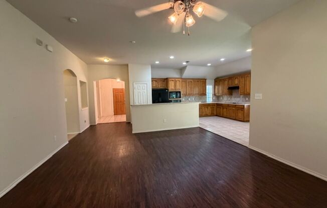3 beds, 2 baths, $2,495