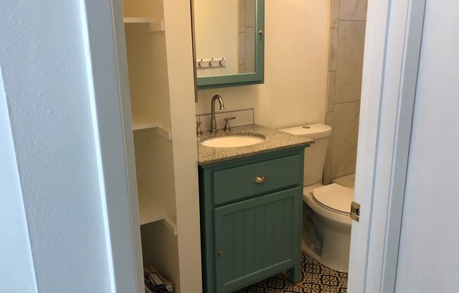 1 bed, 1 bath, $1,800