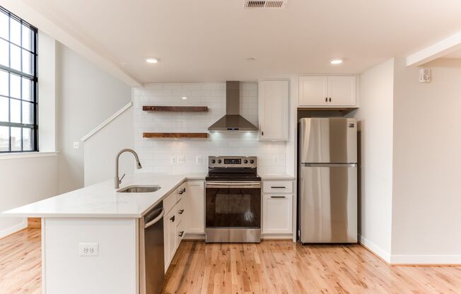 2 beds, 1.5 baths, 1,080 sqft, $1,899, Unit 203