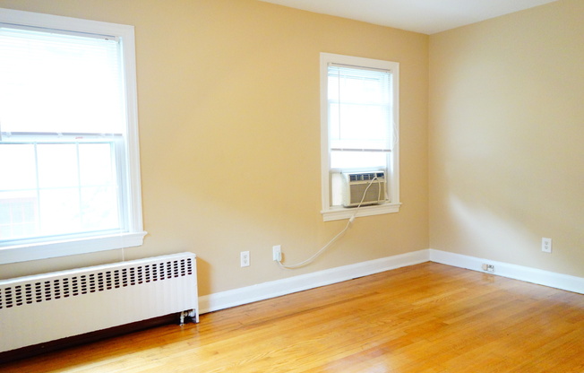 8408 Greenwood Avenue DGWK, LLC