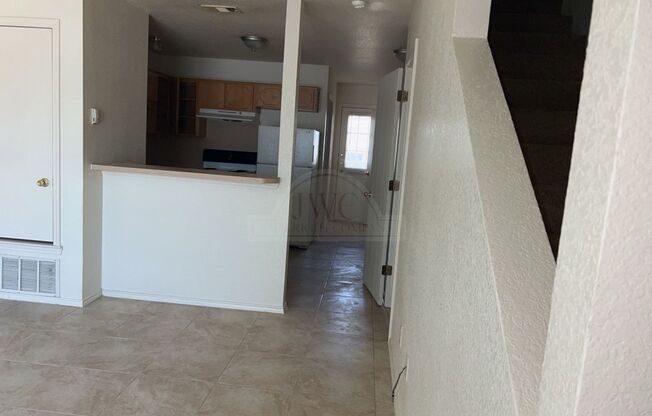 2 beds, 1.5 baths, $795