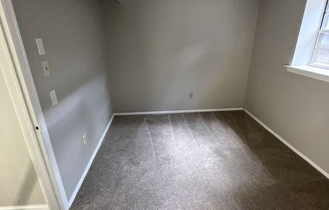 1 bed, 1 bath, $1,350