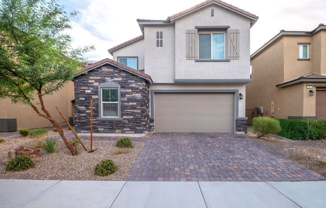 2023 HOME WITH SOLAR PANELS INCLUDED IN RENT!!! ONE BEDROOM IS DOWNSTAIRS!