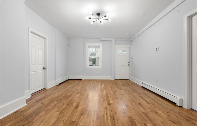 48 TOWN HL ST