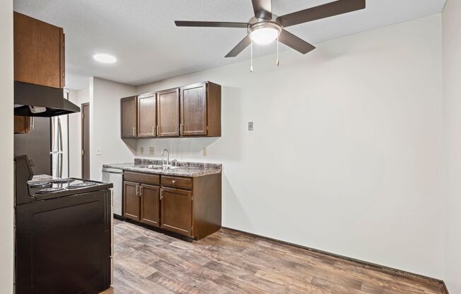 1 bed, 1 bath, 720 sqft, $1,325, Unit 206