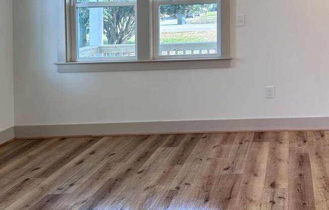 Newly Built Home minutes from Downtown Madison