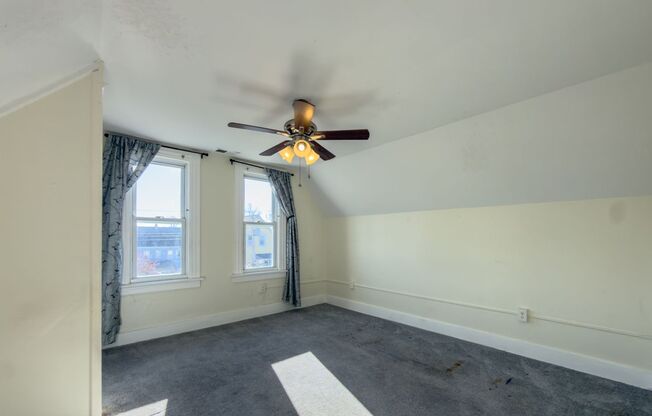 2 beds, 1 bath, 574 sqft, $1,495, Unit 103-105 Center Street, West Haven, CT 06516