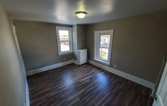 1 bed, 1 bath, $1,045, Unit Unit 5