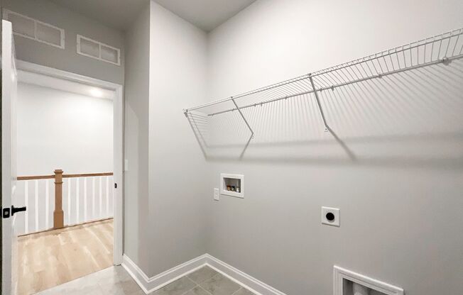 3 beds, 2.5 baths, $2,800