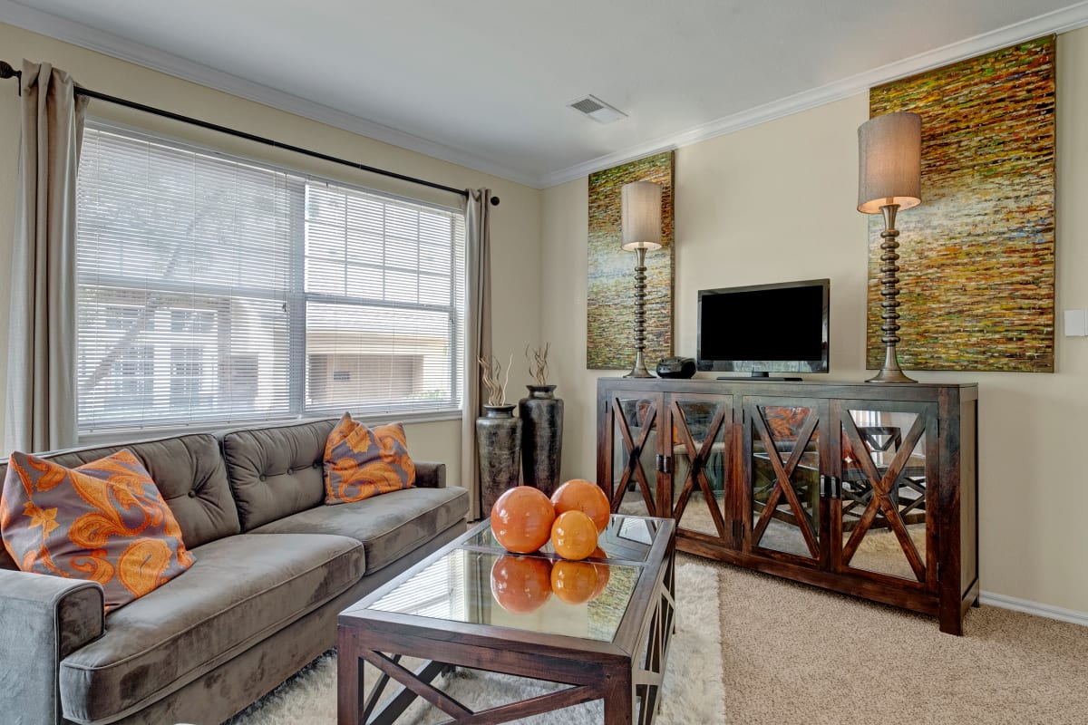 Welcome To Quail Landing Apartment Homes