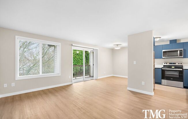 1 bed, 1 bath, 735 sqft, $1,565, Unit C34