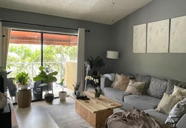 15550 SW 80 ST