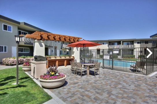 471 ACALANES DR