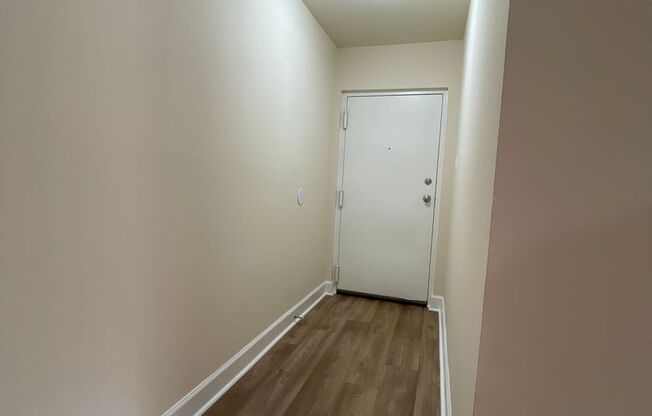 2 beds, 2 baths, 1,000 sqft, $1,875, Unit 14207 #201