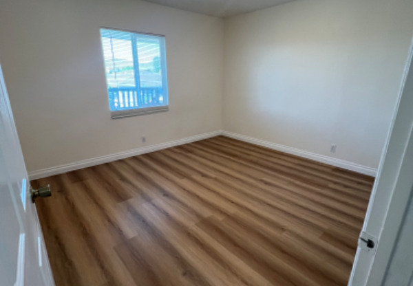 249 E GRAHAM AVE