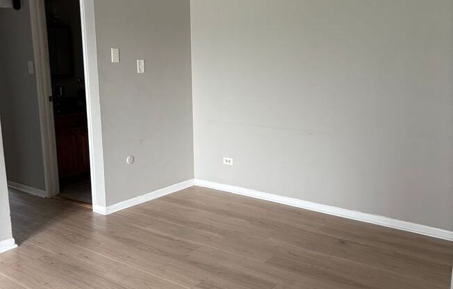 1 bed, 1 bath, 765 sqft, $1,395, Unit Building 1-1A
