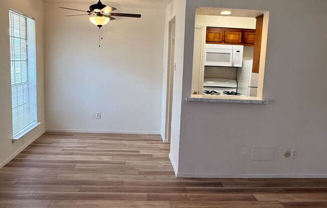 2 beds, 1 bath, 750 sqft, $1,050, Unit 102