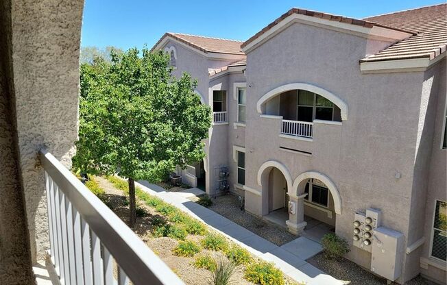 1 bed, 1 bath, $1,400, Unit Building 28