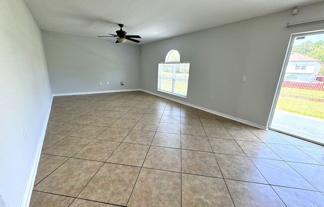 Large 4 Bedroom Home w/ Fresh Paint, New Appliances and Carpeting