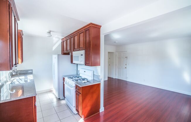 1 bed, 1 bath, 685 sqft, $2,295, Unit Unit #6