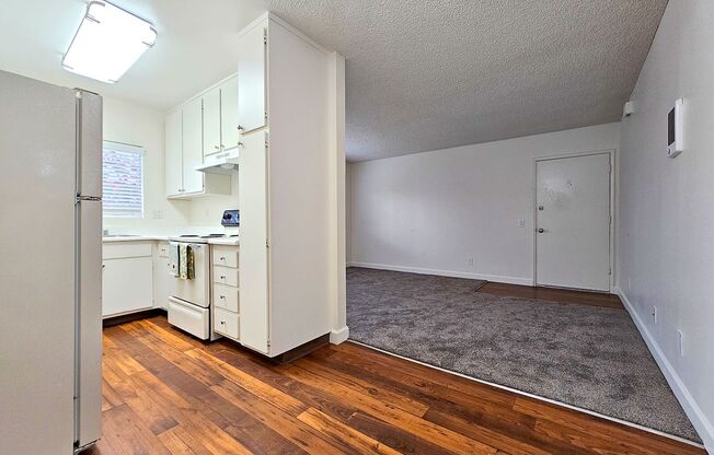 Crestwood Apartments