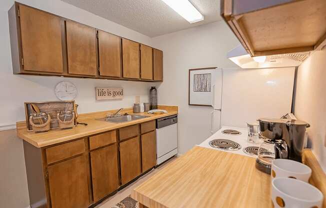 Fox Run Apartments