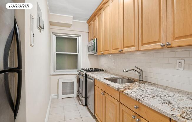 333 East 46th Street 2G
