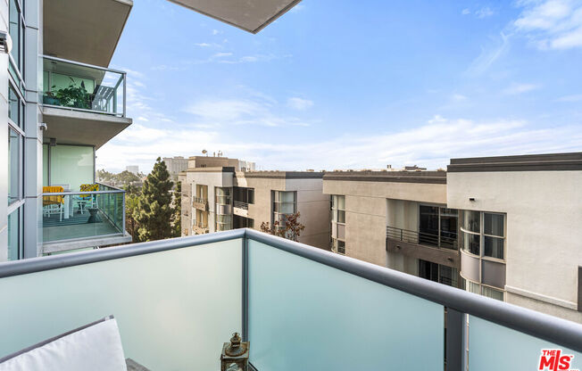 1 bed, 1 bath, 859 sqft, $4,250, Unit 621