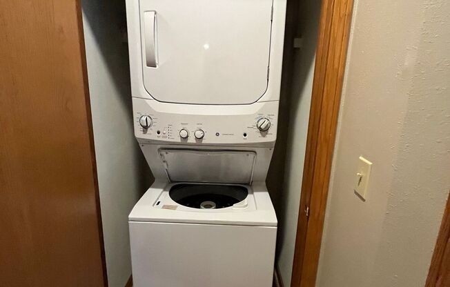 2 beds, 2 baths, 1,227 sqft, $1,625, Unit 3028