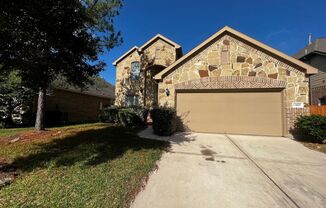 4 beds, 2.5 baths, $2,600