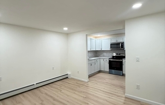 1 bed, 1 bath, 500 sqft, $2,000, Unit 1B