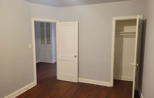 1 bed, 1 bath, $1,403, Unit Bryant St NE 1376 Unit 1