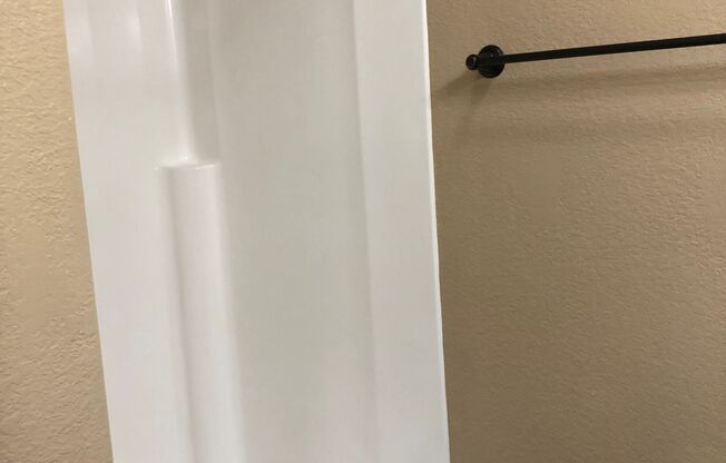 2 beds, 2 baths, 900 sqft, $2,800, Unit 416