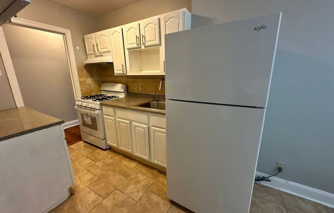 1 bed, 1 bath, 750 sqft, $1,725, Unit Apt 3P