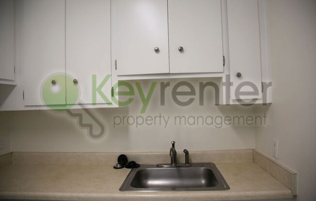 1 bed, 1 bath, 675 sqft, $1,300, Unit 205