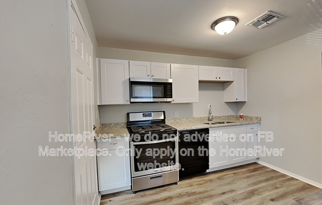 2216 W MINNEZONA AVE
