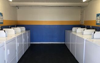 2 beds, 1 bath, 860 sqft, $1,975, Unit 10182D