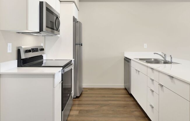 Studio, 1 bath, 387 sqft, $1,300, Unit 301