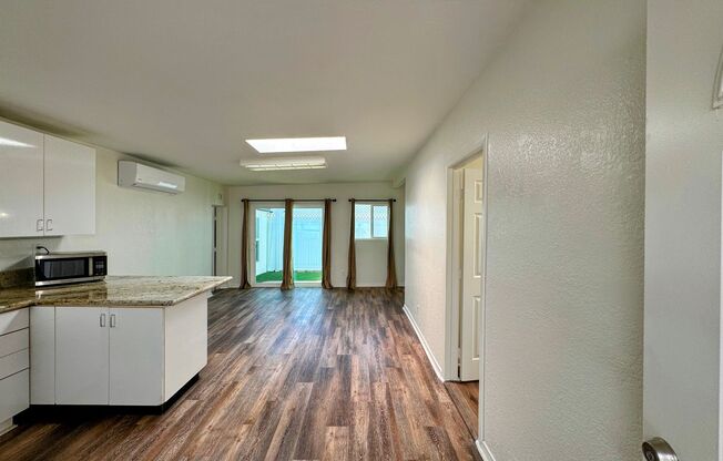 1 bed, 1 bath, $4,495