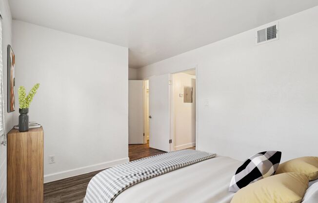 1 bed, 1 bath, 654 sqft, $1,199, Unit 159