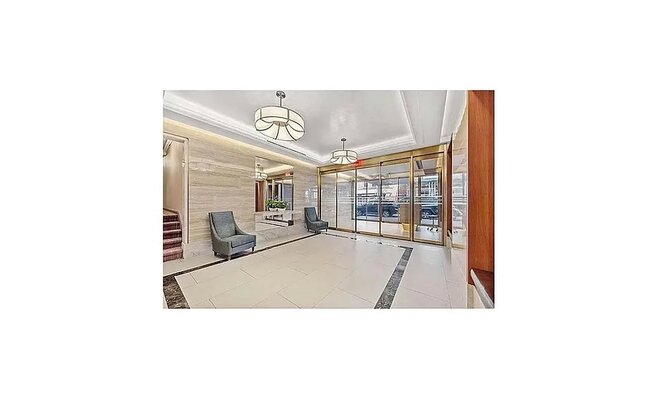 Studio, 1 bath, $4,000, Unit 10J