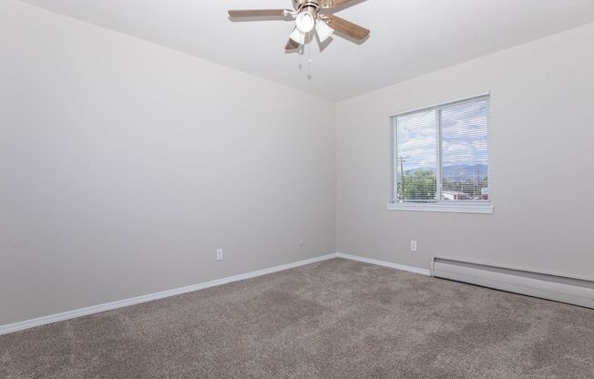 2 beds, 1 bath, 690 sqft, $1,169, Unit 3006-108