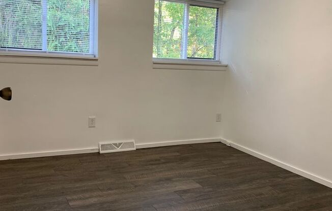 Oakdale - Brick House